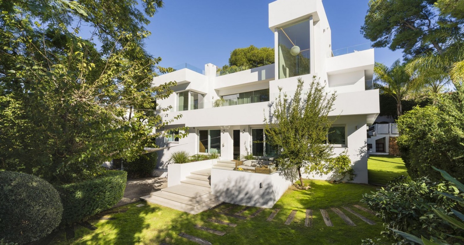 Casa Gina - Modern Villa